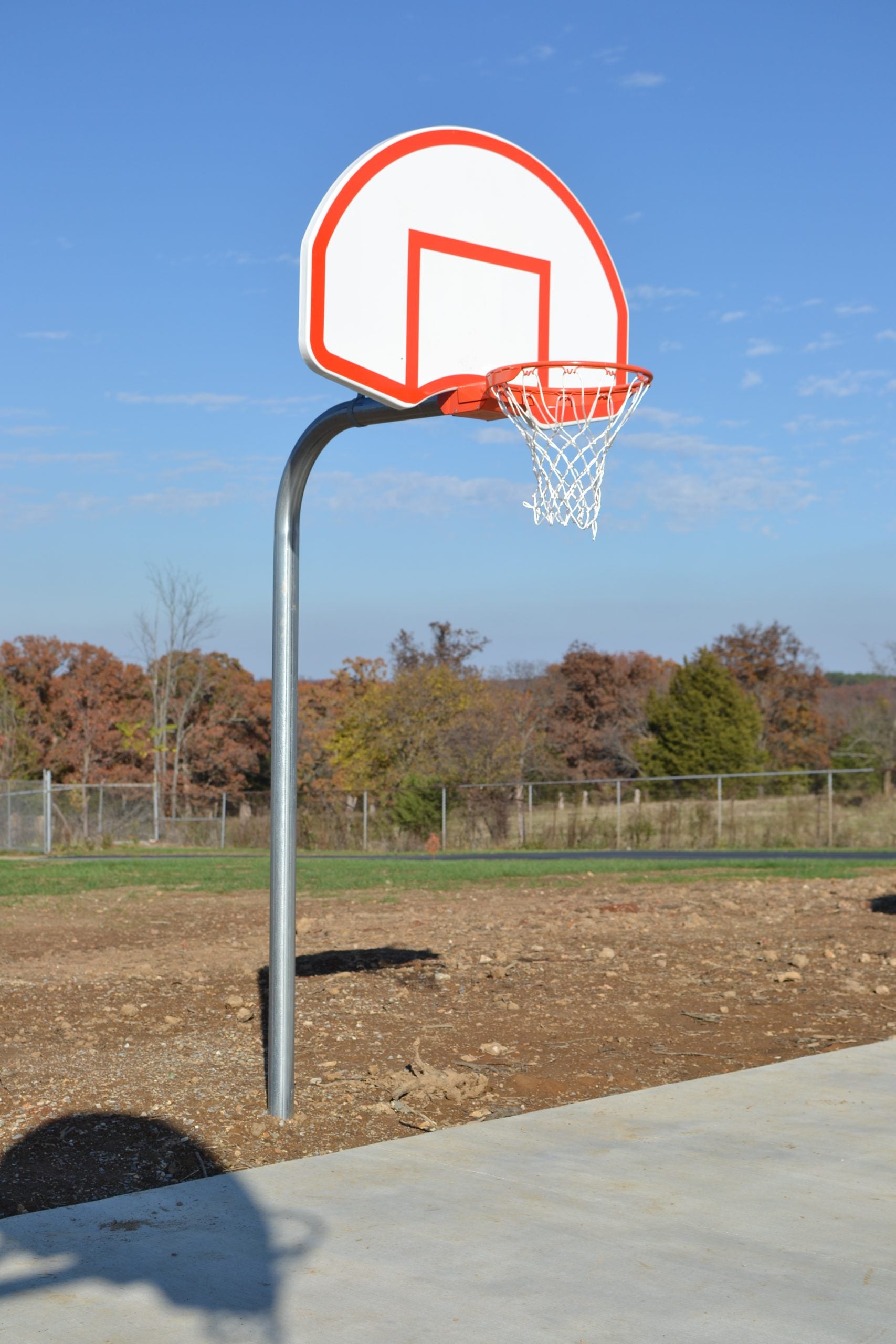Gared Standard Duty 4-1/2″ O.D. Gooseneck Basketball Package - Fan-Shape Aluminum Backboard, Fixed Double Rim