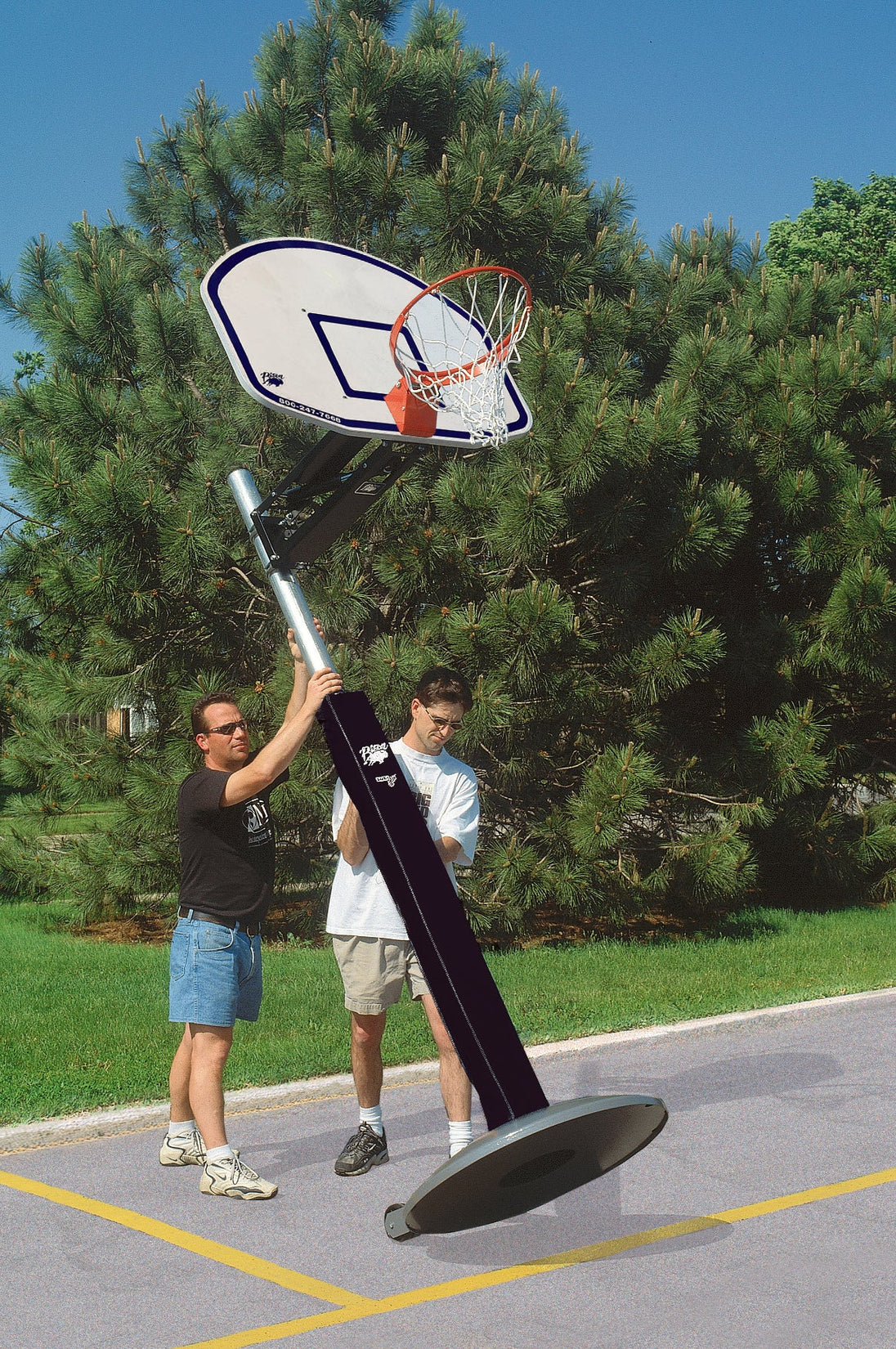 Bison QwikChange Playground Basketball System