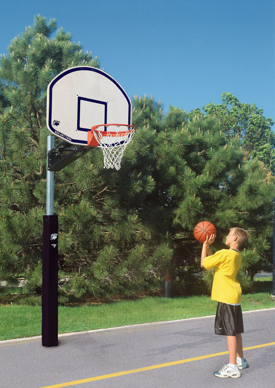 Bison QwikChange Playground Basketball System