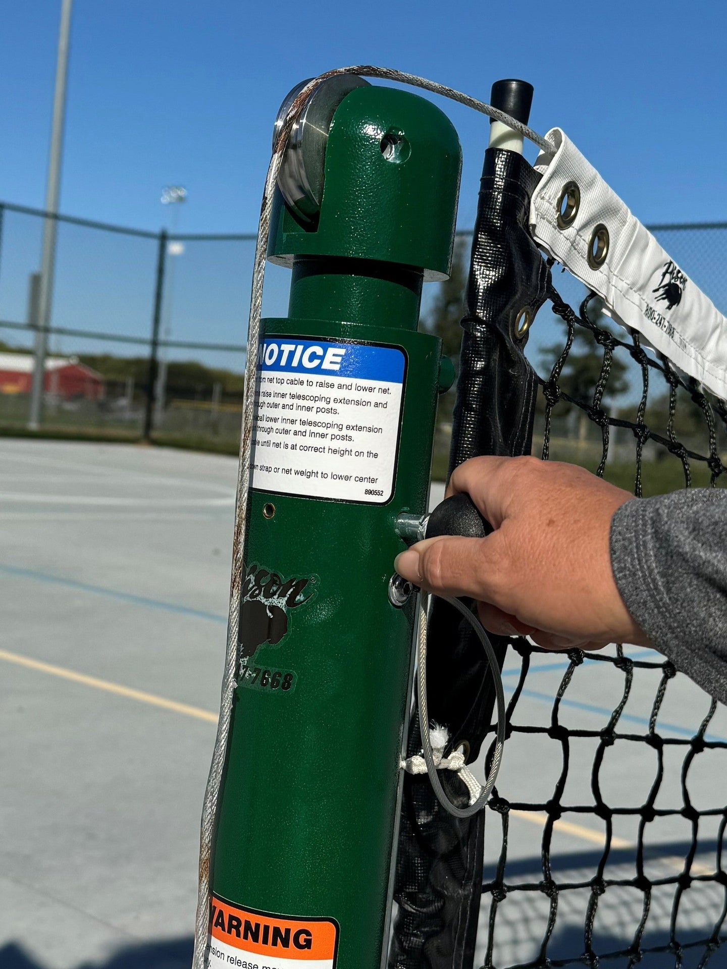 Bison Convertible Tennis-Pickleball Telescoping System